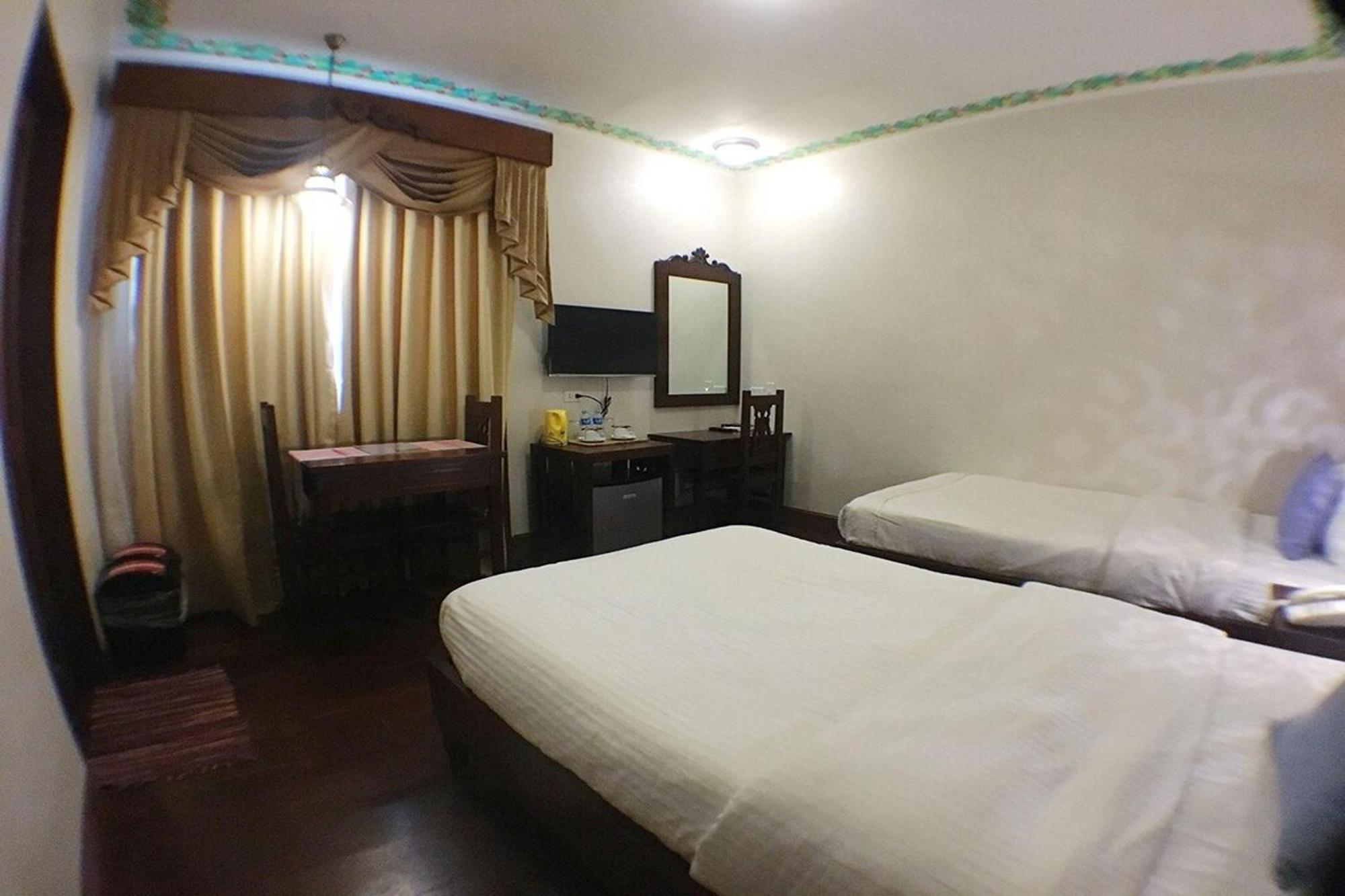 Nscc Hotel Vigan Extérieur photo