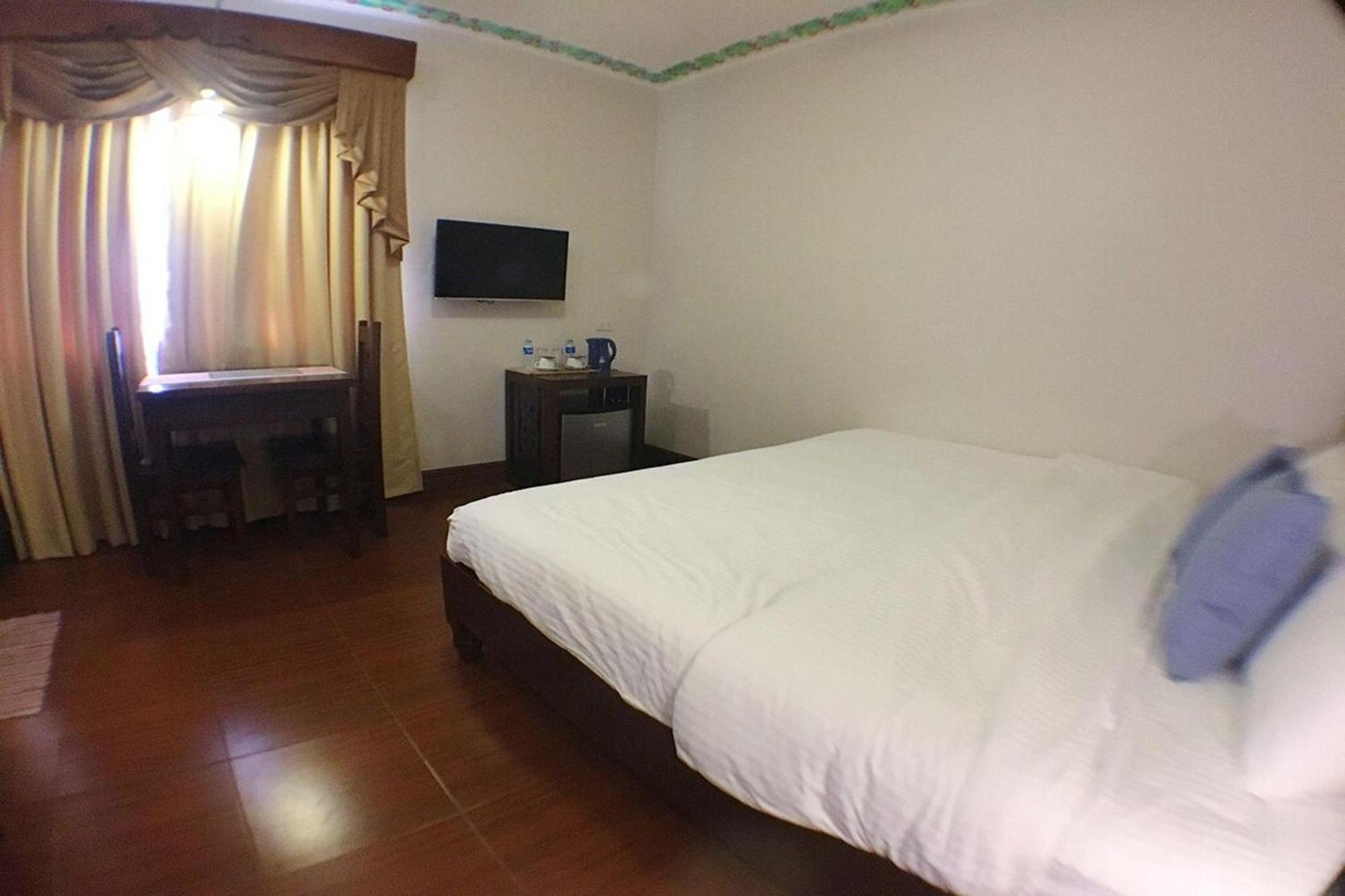 Nscc Hotel Vigan Extérieur photo
