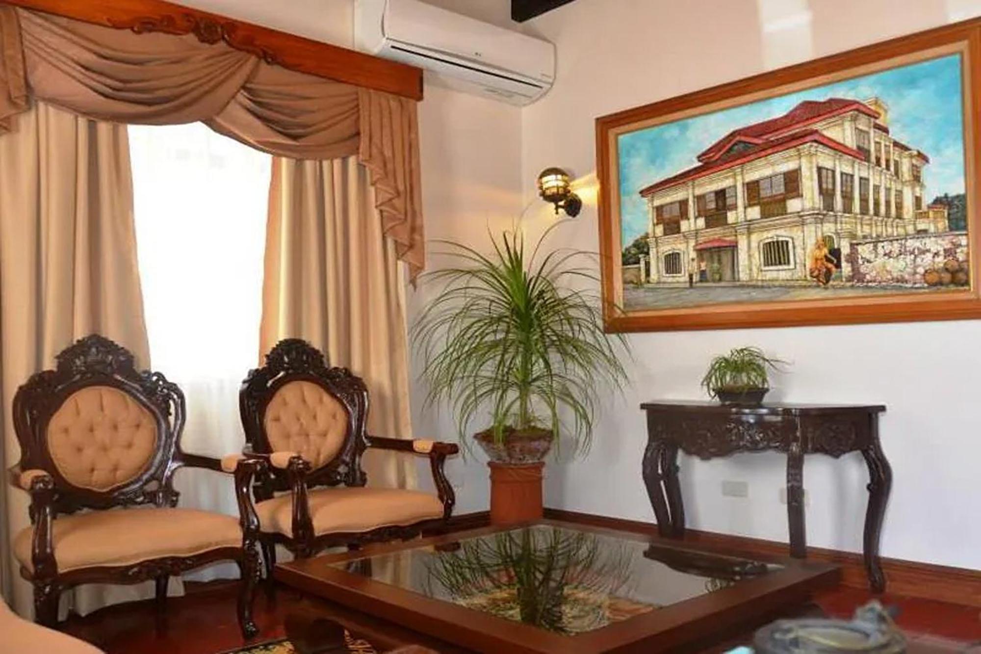 Nscc Hotel Vigan Extérieur photo