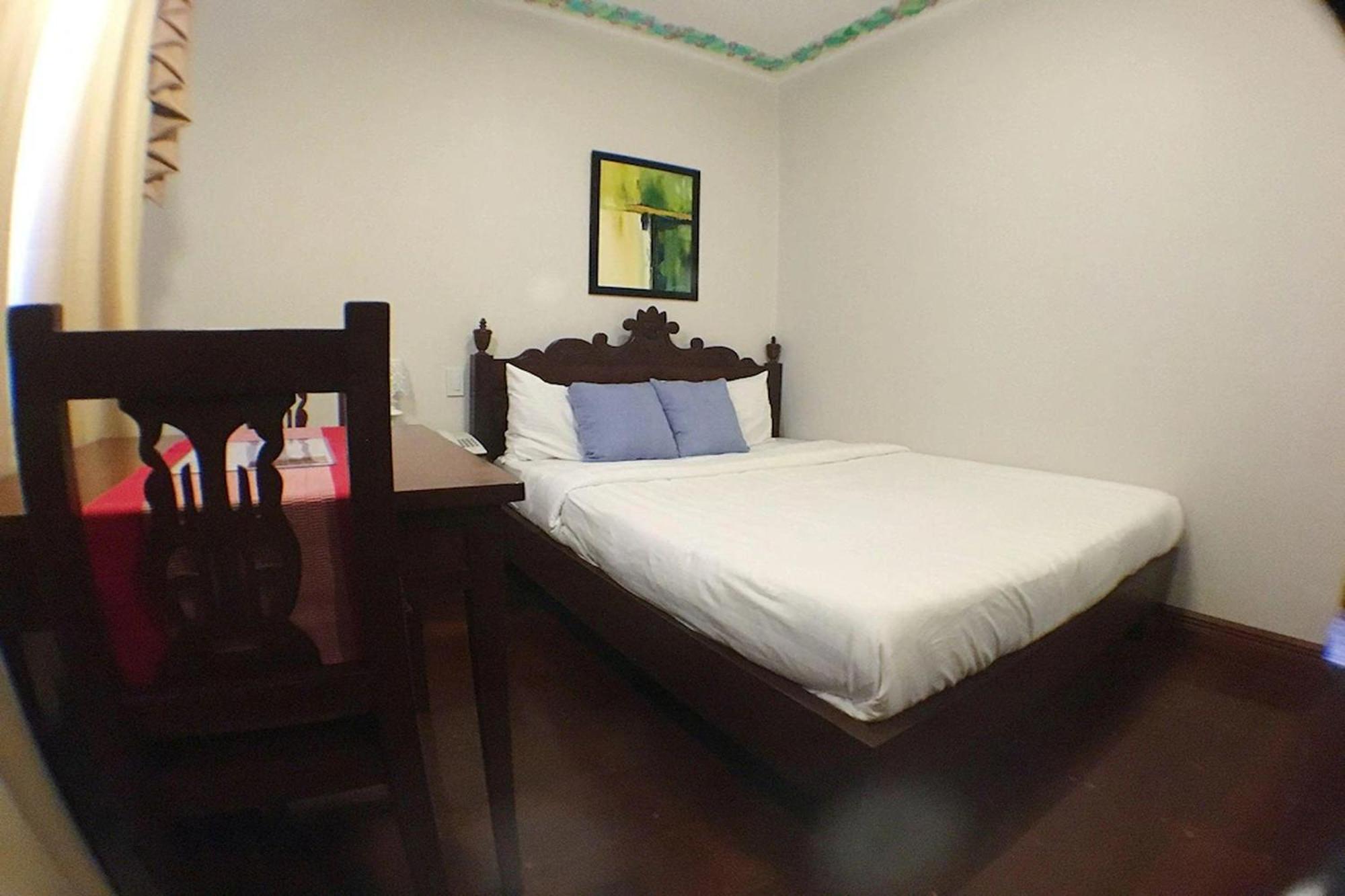 Nscc Hotel Vigan Extérieur photo
