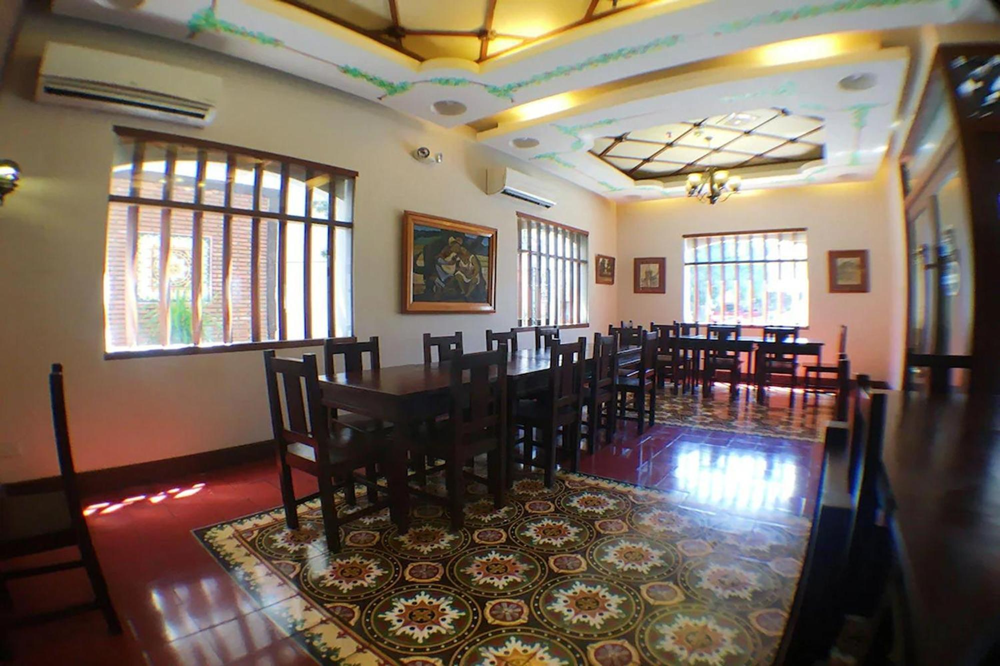 Nscc Hotel Vigan Extérieur photo