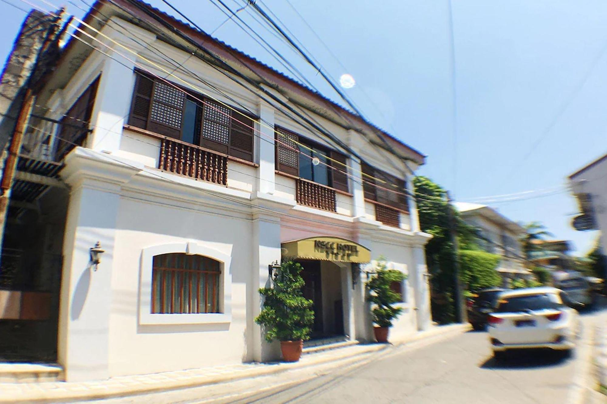 Nscc Hotel Vigan Extérieur photo