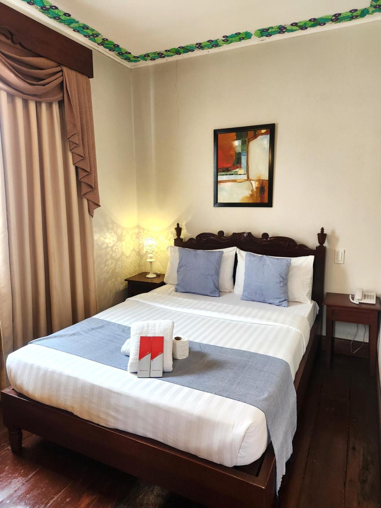 Nscc Hotel Vigan Extérieur photo